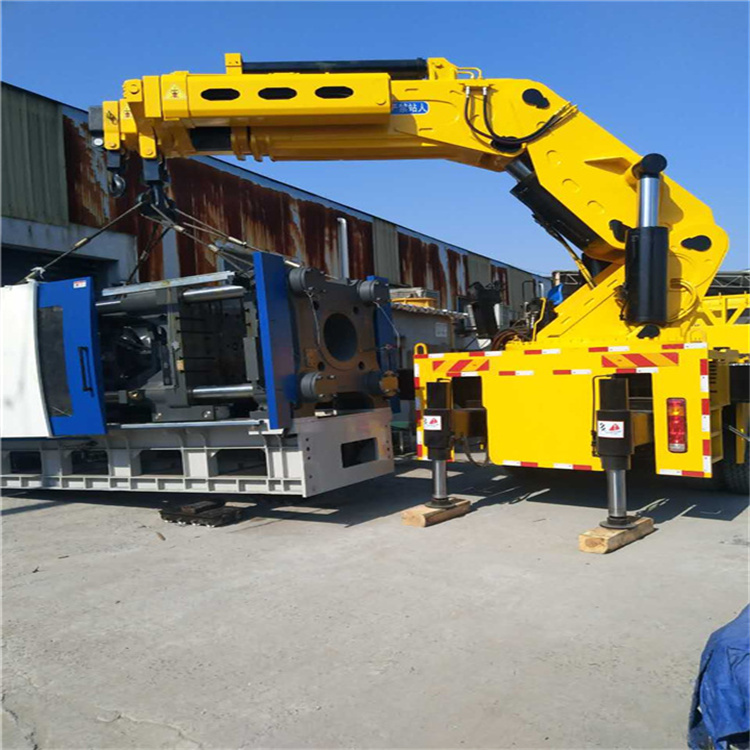 灵宝 大吨位折臂吊出租费用解析：一小时租赁多少钱