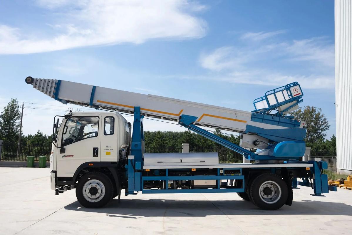 灵宝云梯上料车租赁费用